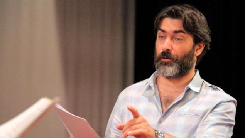 پارسا پیروز فر زندگی بی حاشیه ای دارد