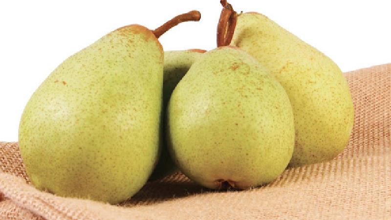 گلابی در کاهش وزن موثر است