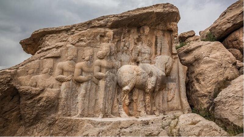 منطقه تاریخی نقش رجب در مرودشت فارس جایی در نزدیکی تخت جمشید قرار دارد. 