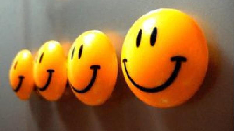 چگونه در زندگی احساس خوشبختی کنیم