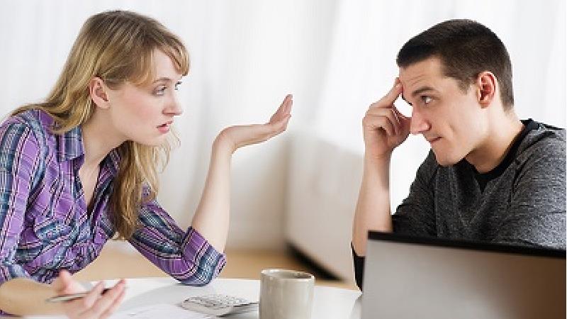 زن وشوهرها چگونه می توانند موقع تصمیم گیری اختلافات را کنار بگذارند