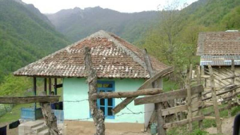 چرا باید به روستای شامیلرزان سفر کنیم