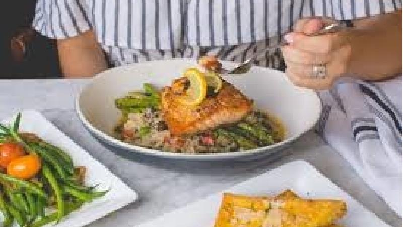 زنان باردار کدام غذاهای دریایی را نباید مصرف کنند