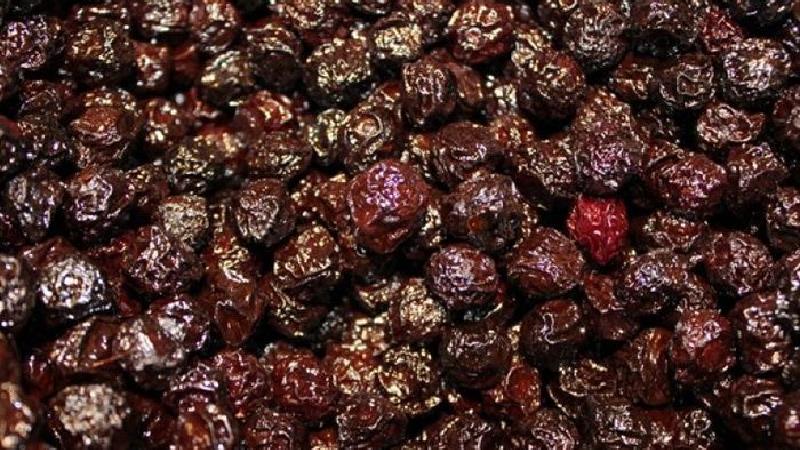 آلبالو خشک خانگی را چه طور درست کنیم