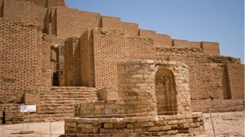 چغازنبیل یکی از معروف ترین مکان های تاریخی ایران