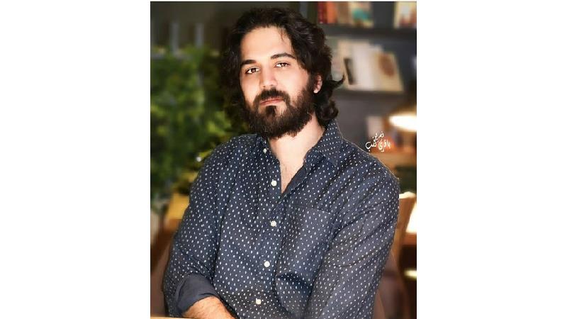 پاشا رستمی‌ در نقش عماد