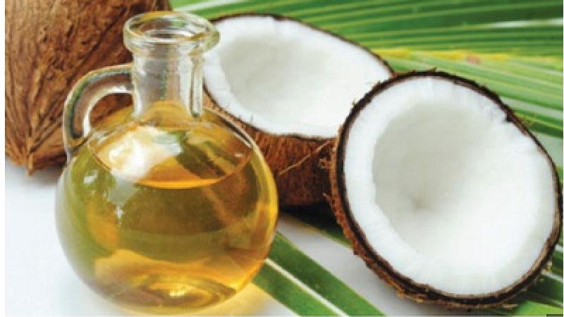 روغن نارگیل علاوه بر داشتن بویی مطبوع حاوی اسید‌های چرب با زنجیره متوسط، ویتامین E و مواد معدنی زیادی است