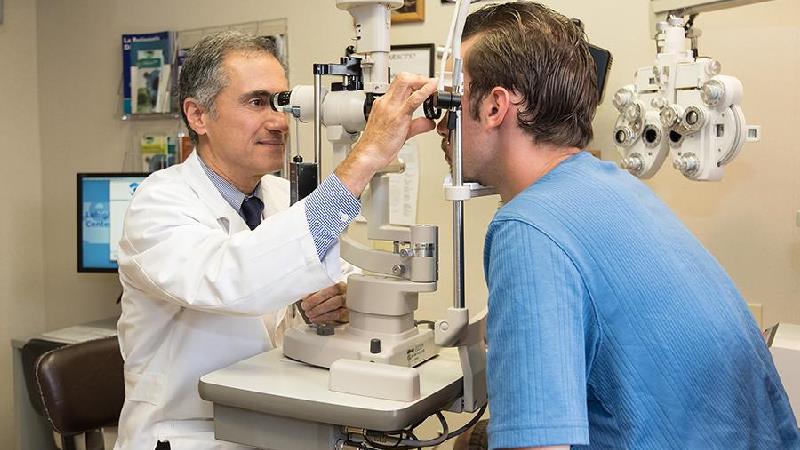 با بیماری یوئیت آشنا شوید