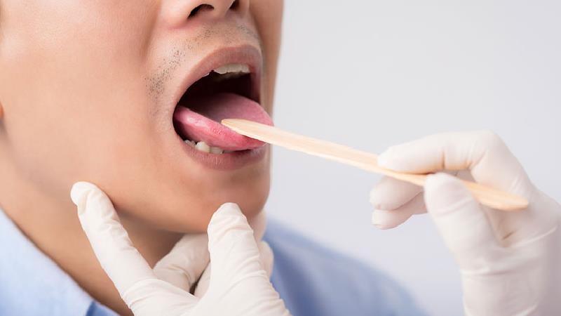 فارنژیت چه نشانه هایی دارد