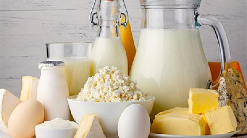 لبنیات به داشتن موهای سالم کمک می کند