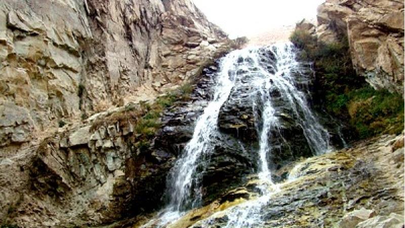 آبشار ایگل در تمام فصل های سال تماشایی است