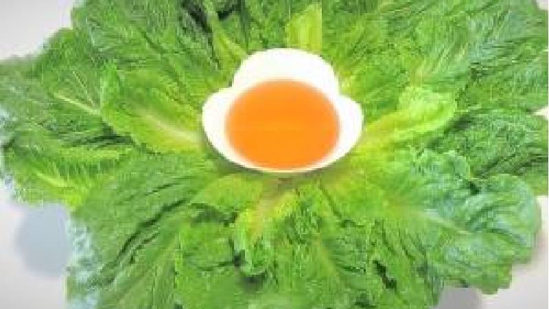 سکنجبین برای درمان پوسته پوسته شدن پوست مفید است