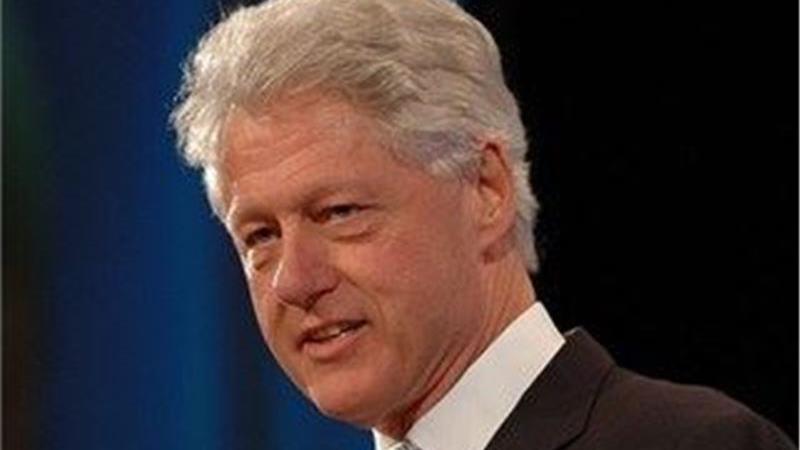 «مونیکا لوینسکی» کارآموز کاخ سفید به زبان آمد و رابطه «بیل کلینتون» با خود را مصداق بارز سوء استفاده از قدرت تلقی کرد