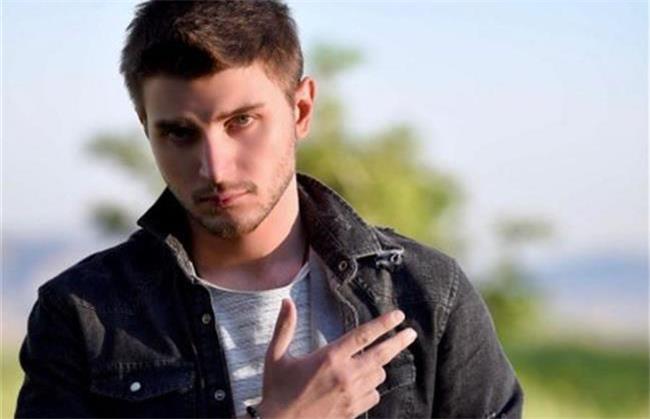 دارا حیایی بازیگری بدون حایشه است