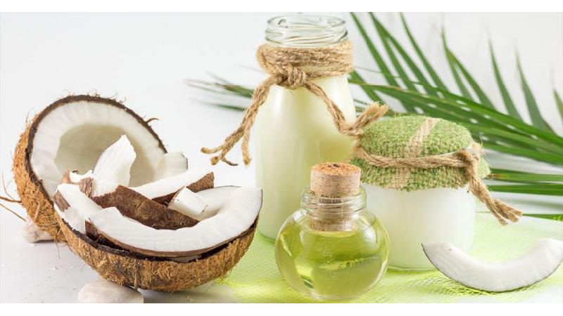 روغن نارگیل در درمان عرق سوز شدن مفید است