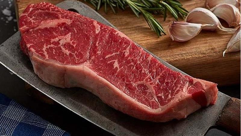 طرز تهیه استیک گوشت را بخوانید