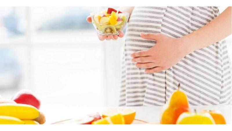 زنان باردار باید میوه مصرف کنند