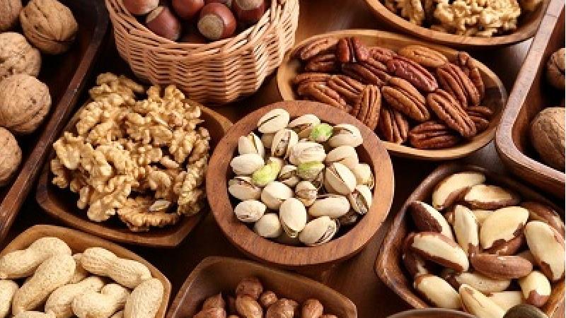 آجیل برای خشکی پوست مفید است