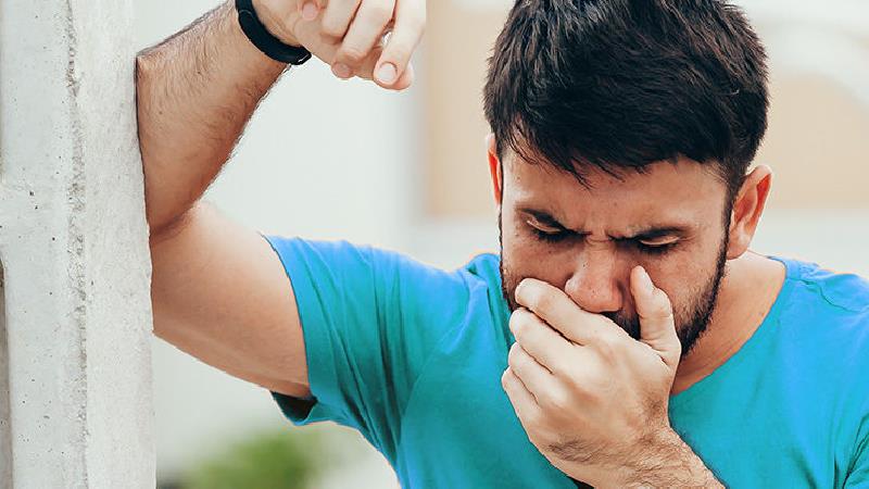 تلخی دهان را چه طور می توان از بین برد