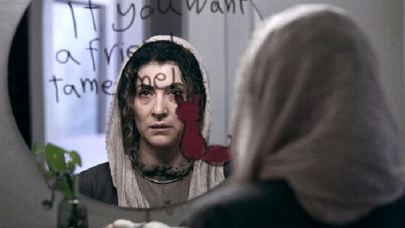 ویشکا آسایش در فیلم گورکن