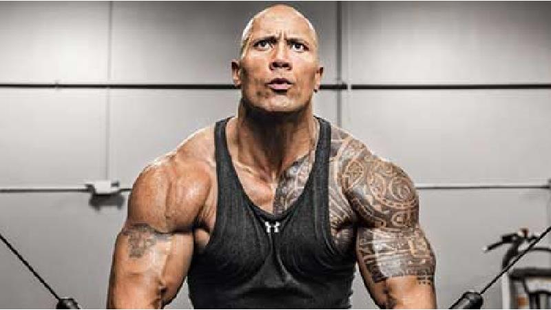 راک دوست‌داشتنی که تا همین چند سال پیش تنها در دنیای کشتی کج شناخته شده بود حالا برای دومین سال پیاپی به عنوان پردرآمدترین بازیگر سال دست پیدا کرده است.