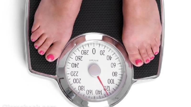 اضافه وزن در زنان چه اشکالی دارد