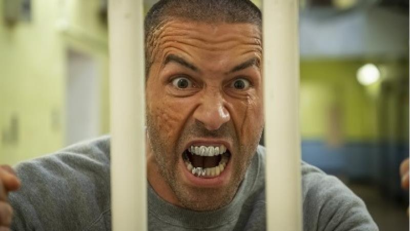 فیلم «انتقامجو» یک اکشن واقع‌گرای بی‌بدیل است که هرگز دوست ندارد تماشاگرش را ساده‌لوح در نظر بگیرد. 