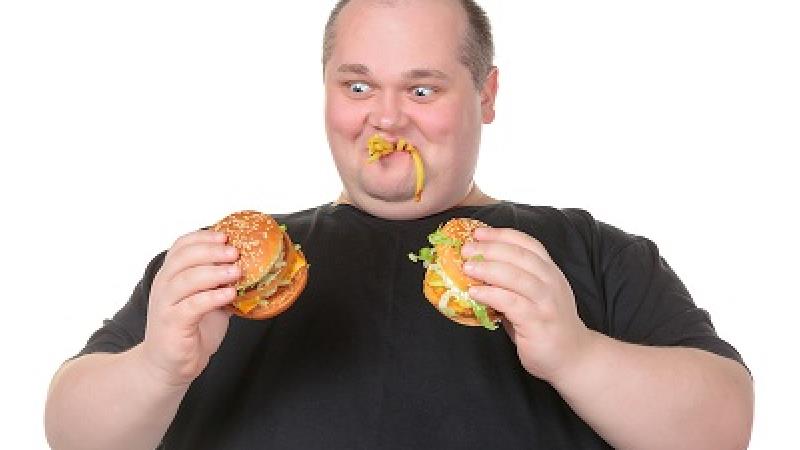 پرخوری عصبی حتما باید درمان شود