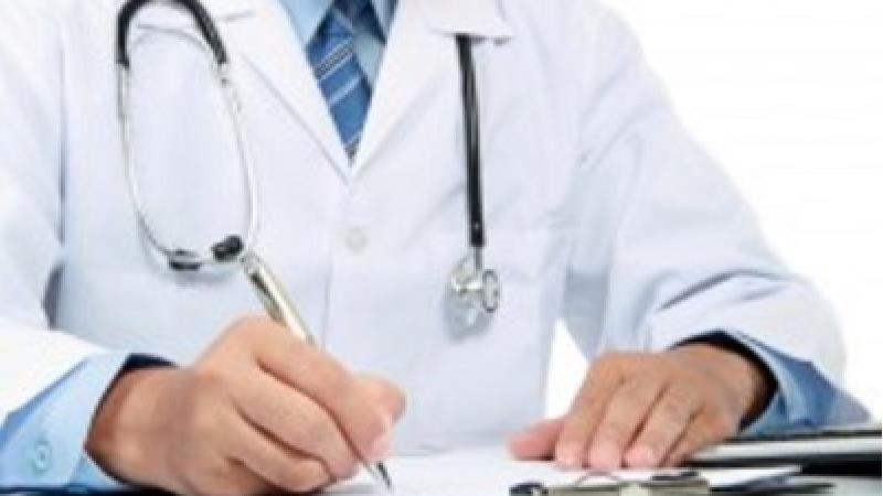 پزشک چه کمکی به ما می تواند بکند