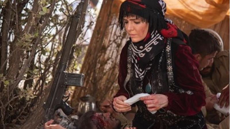 آوا دارویت در نقش هاویر در سریال ایلدا