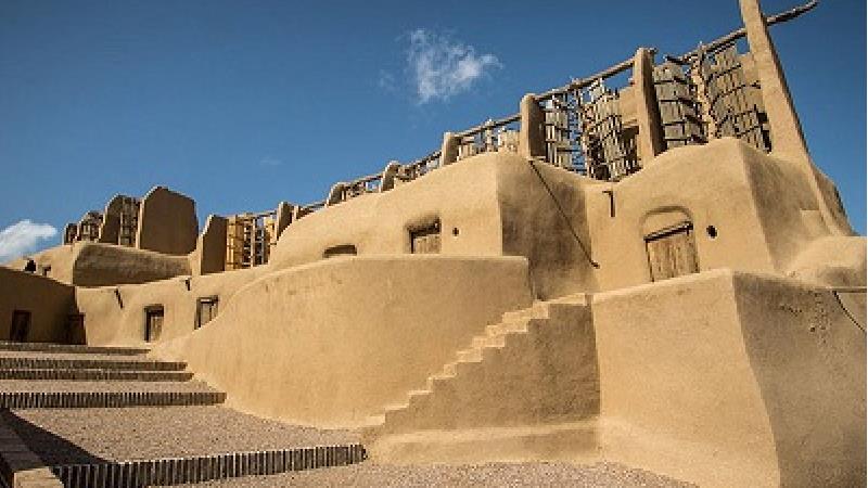 آسبادهای نشتیفان بسیار تماشایی هستند