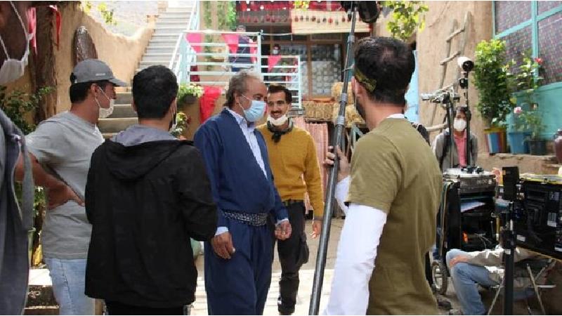 عکسی از پشت صحنه سریال نون-خ