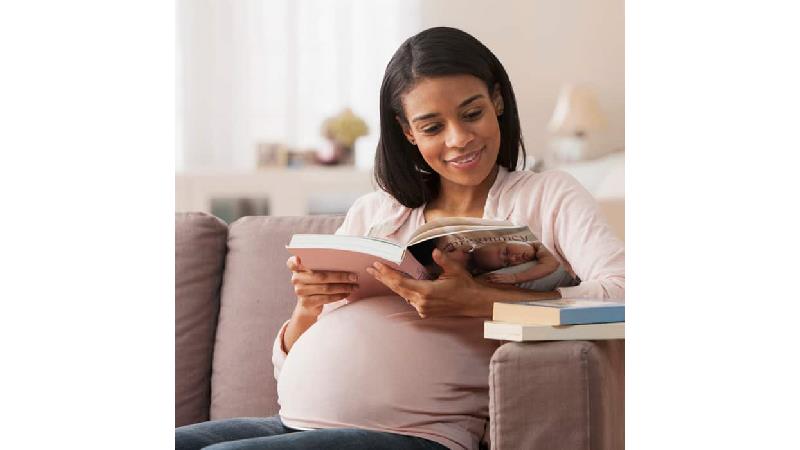 مطالعه در دوران بارداری به داشتن فرزند باهوش کمک می کند
