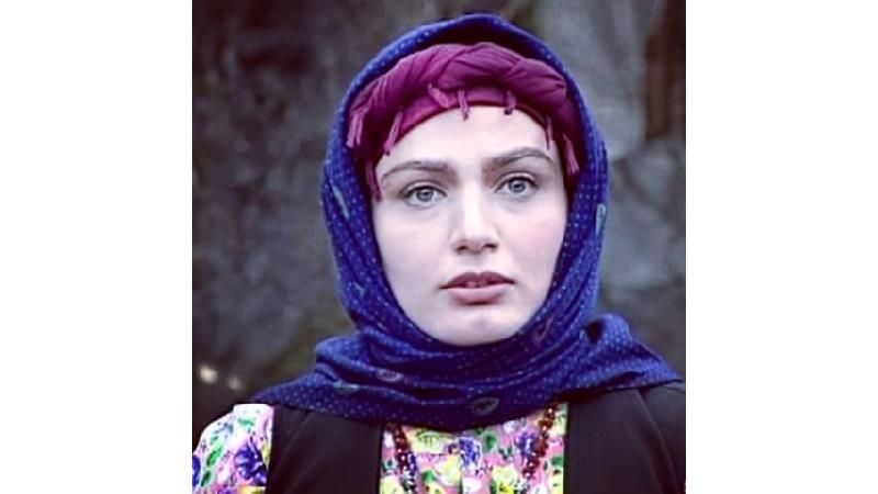 مرجان محتشم نقش خانک کوچیک یا شهربانو را در سریال پس از باران به زیبایی بازی کرد