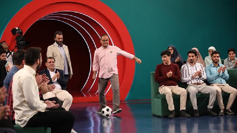 عکسی از برنامه خندوانه