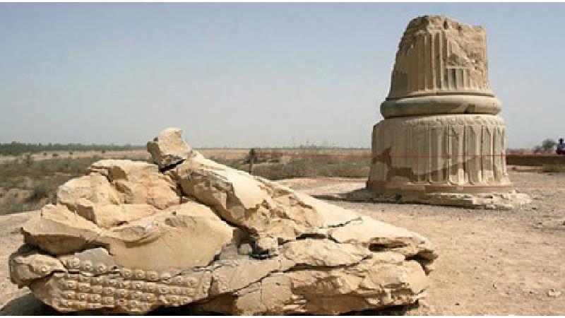 کاخ آپادانی شوش از جمله مکان های تاریخی است که حتما باید ببینید