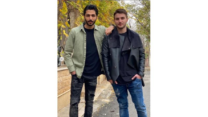 دارا حیایی و کیسان دیباج دو رفیق صمیمی هستند