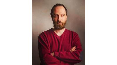  امیراحمد قزوینی بازیگر نقش حافظ در سریال هم سایه