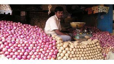 روش درست نگهداری از سیب زمینی و پیاز چگونه است