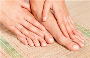 نظر طب سنتی درباره درمان خواب رفتن و دست و پا چیست