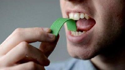 آدامس جویدن می تواند خیلی مواقع مفید باشد