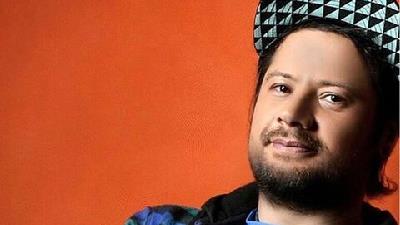 نگاهی به فیلم ها و سریال های علی صادقی