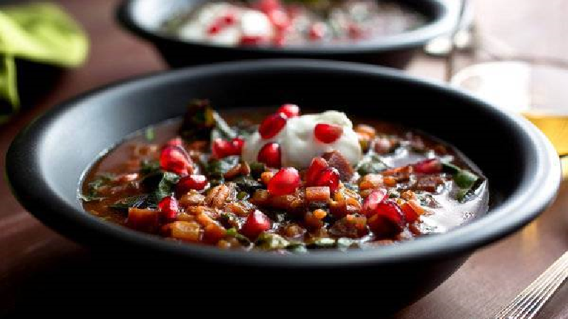 خورش انار به‌عنوان خورشی پاییزه