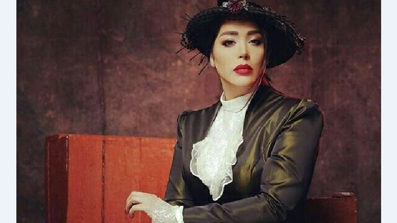 لباس اروپایی سارا منجزی پور