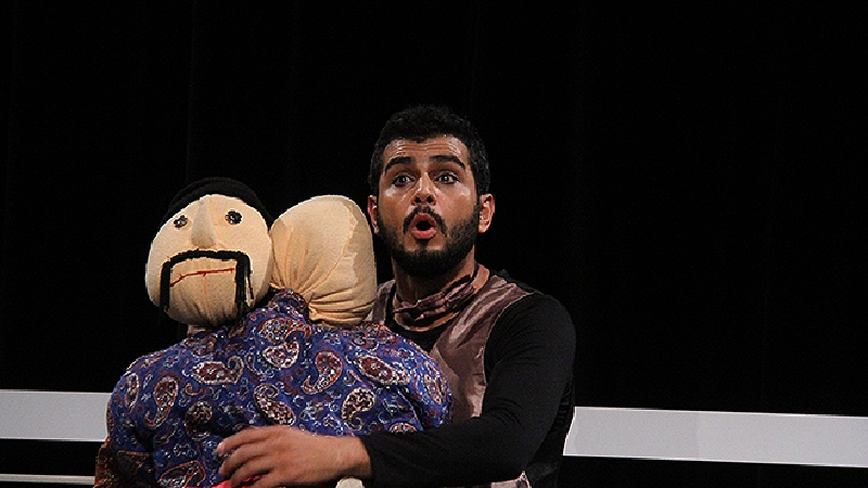 حسین پور کریمی بازیگر نقش آزاد رستمی در سریال تلاطم