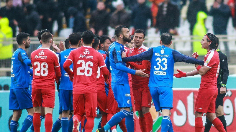 نگاهی به 7 بازی  در روز آغاز  هفته هشتم لیگ برتر