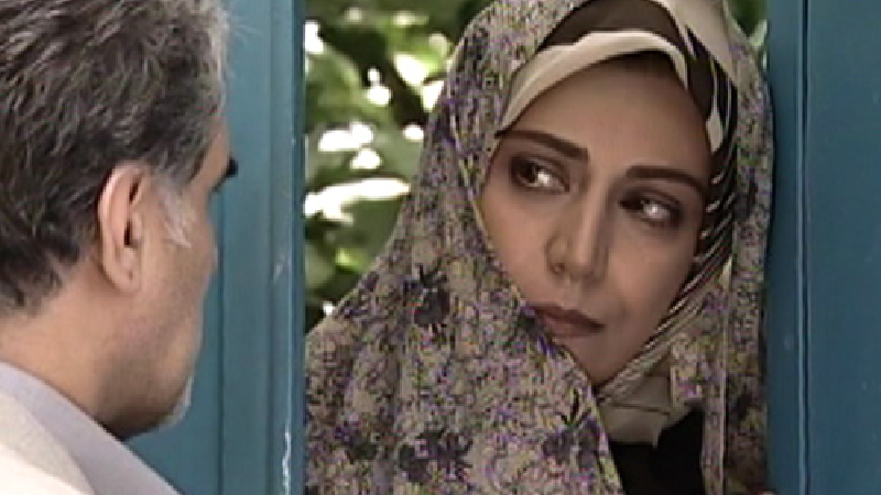 فرشته سرابندی بازیگر نقش خاله حوا در سریال به رنگ خاک