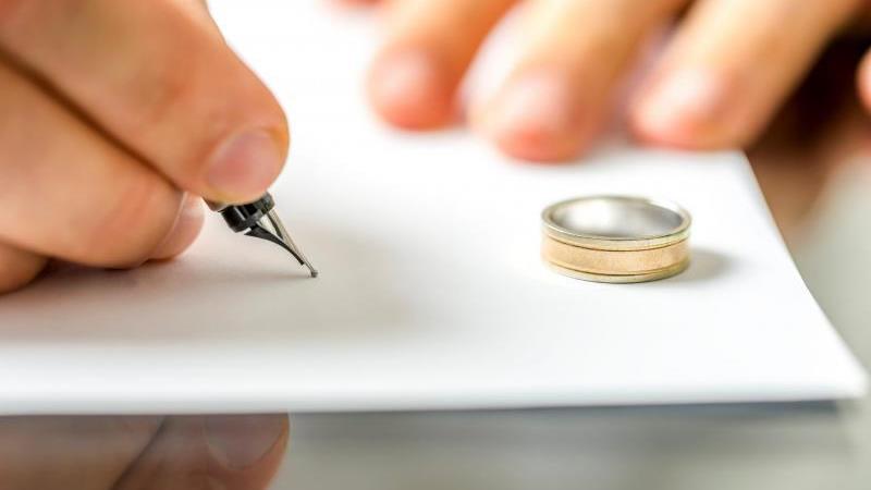 درخواست نامتعارف در رابطه جنسی و نداشتن رابطه علت اصلی طلاق