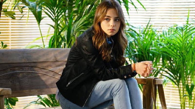 بهارشاهین در سریال استانبول ظالم بازی کرده است 