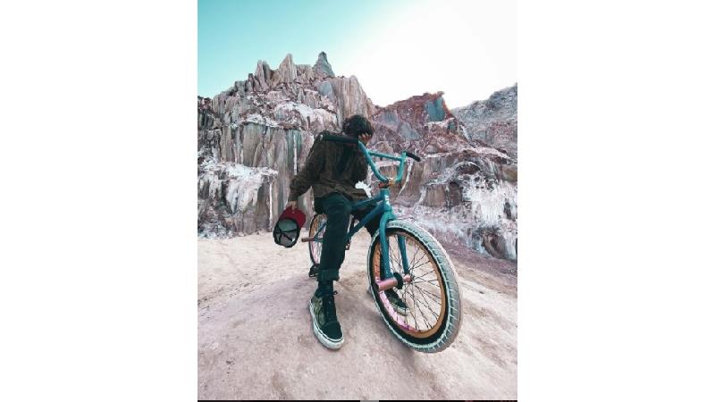 محمد زارع سبک زندگی خاص خودش را دارد